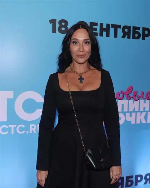 Анна Димова