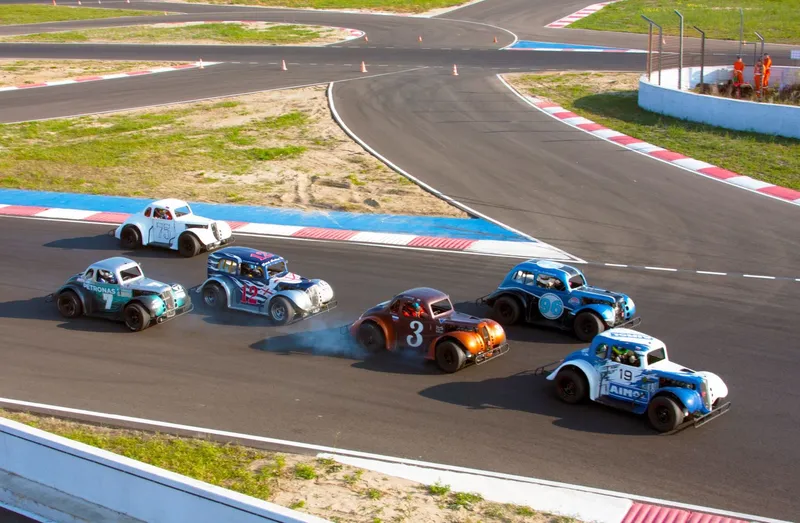 Четвертый  этап международной гоночной серии SMP F4 NEZ Championship.