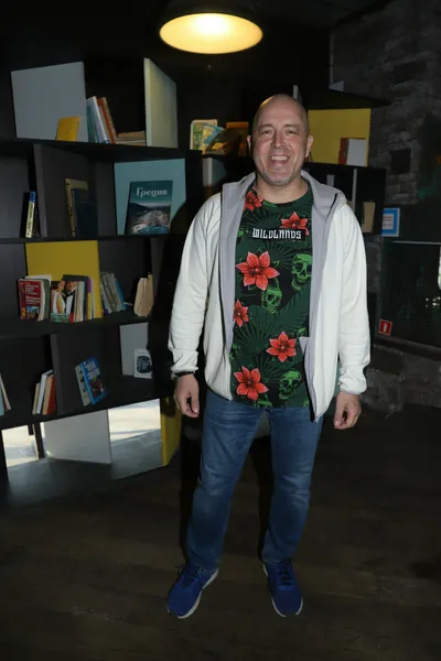 Владимир Кисаров