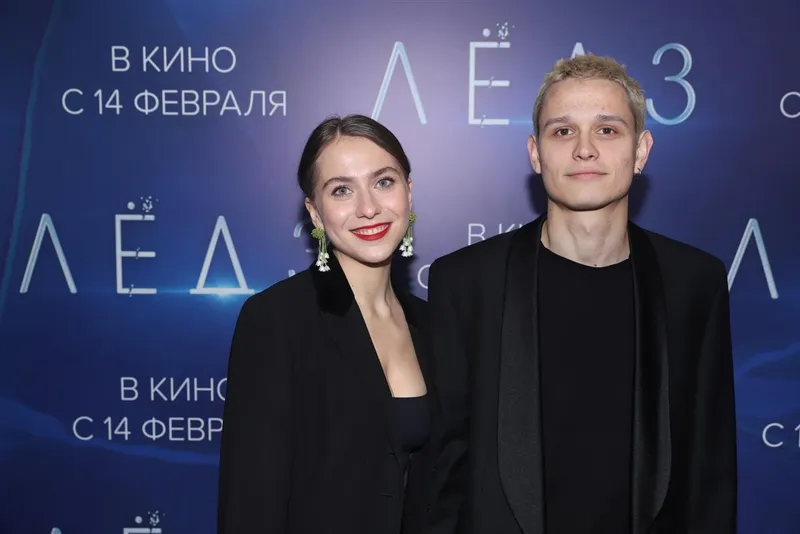 Анна Родоная, Степан Белозеров