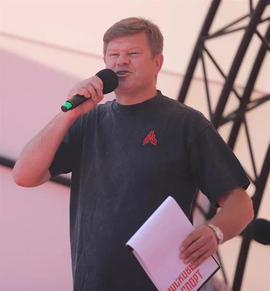 Дмитрий Губерниев