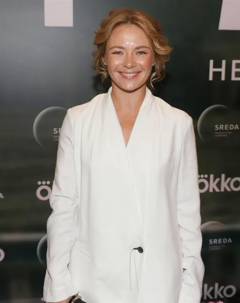 Карина Разумовская