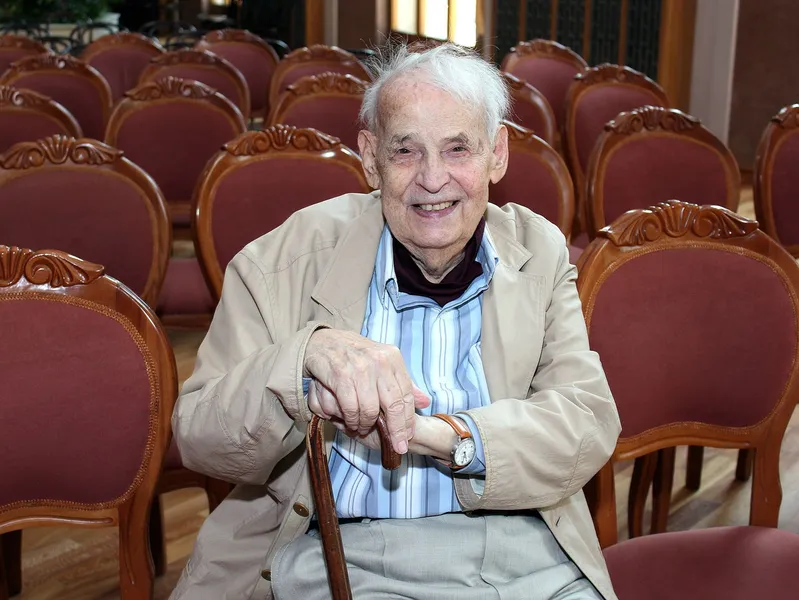 Народный артист России Анатолий Адоскин