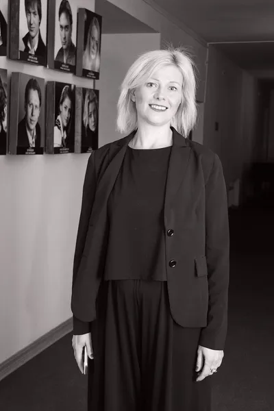 актриса Марина Кондратьева