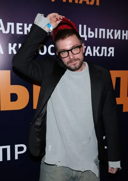 Александр Петров