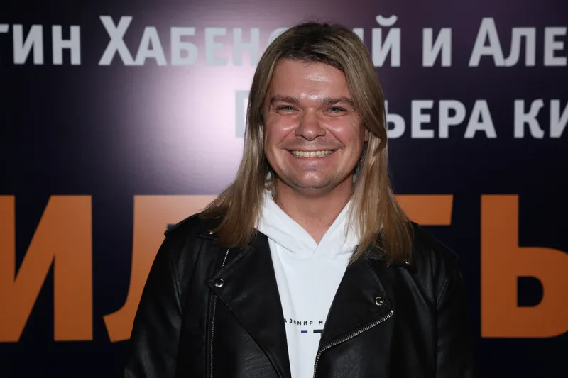 Илья Гуров