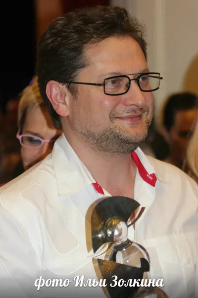 Евгений Писарев с наградой