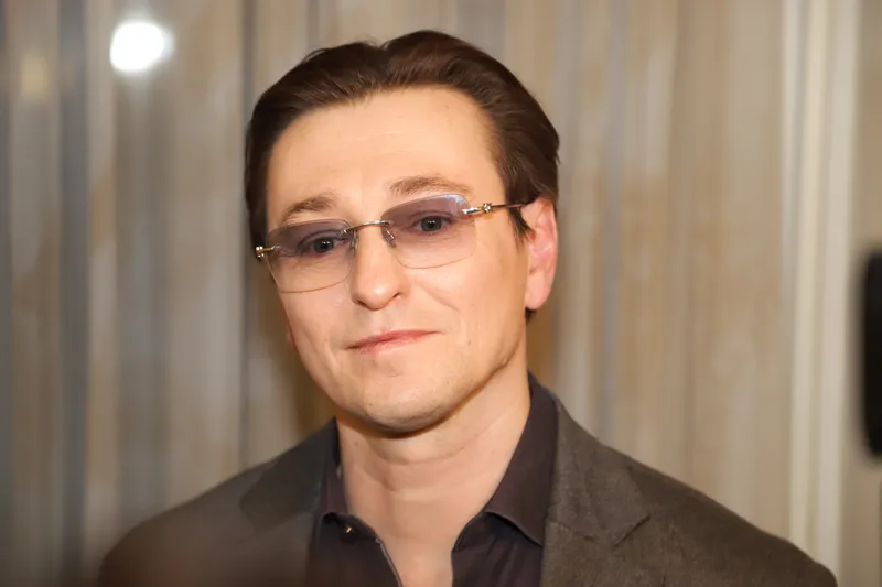 Сергей Безруков