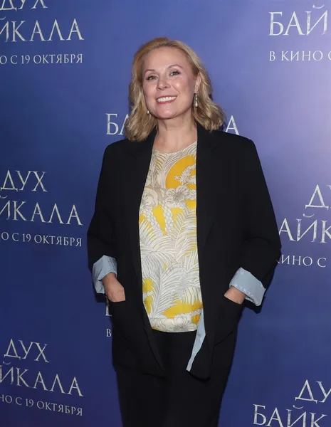 Дина Корзун