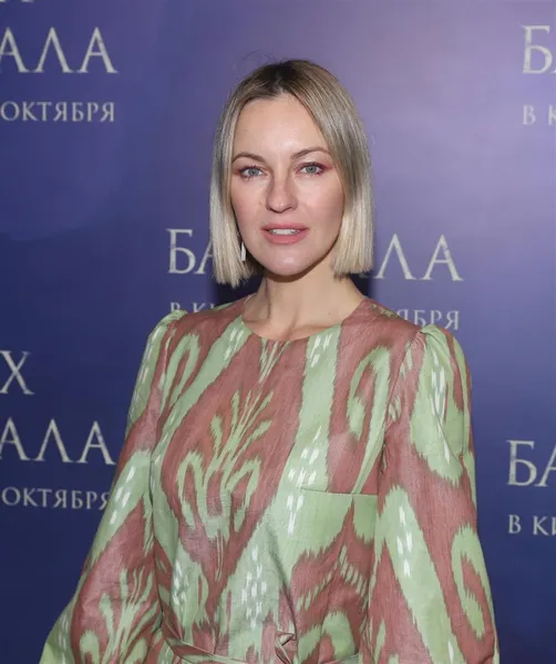 Яна Крайнова