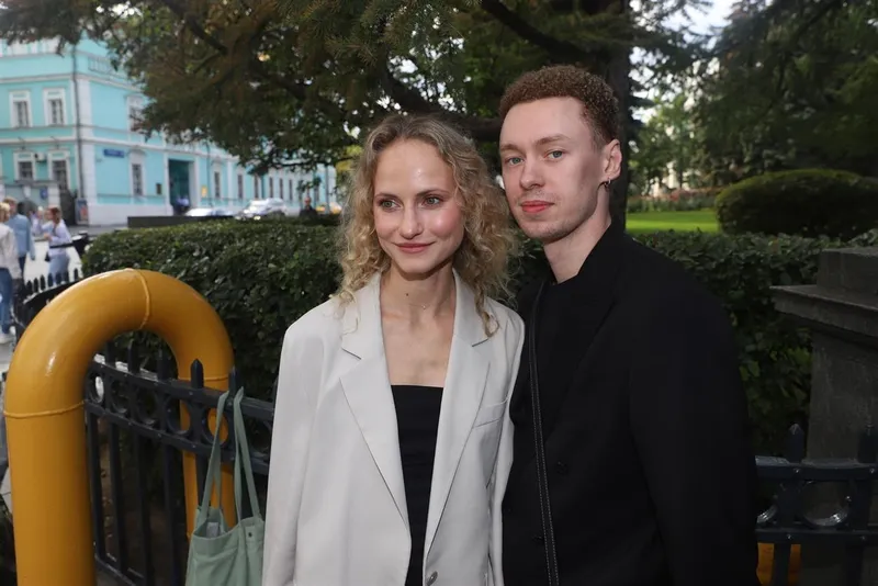 Анна Бегунова, Никита Пирожков