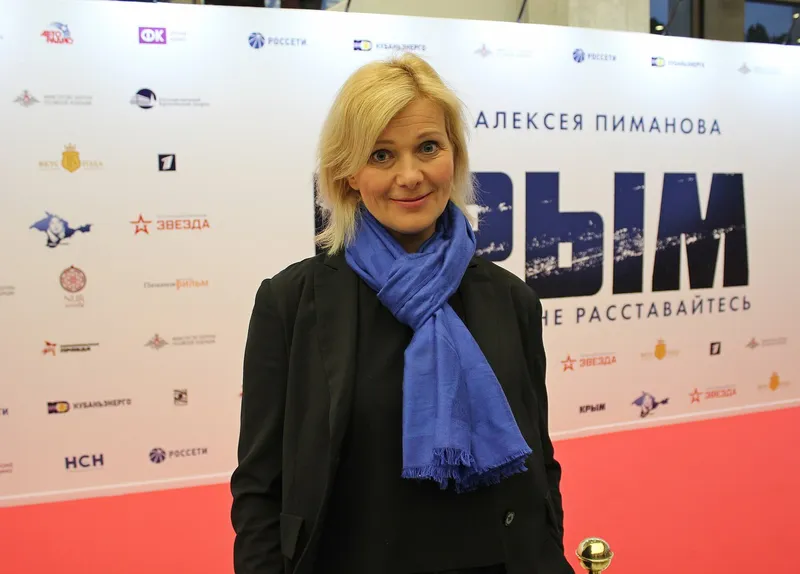 актриса Марина Кондратьева