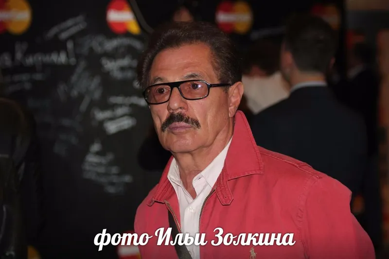 телеведущий, киновед Борис Берман