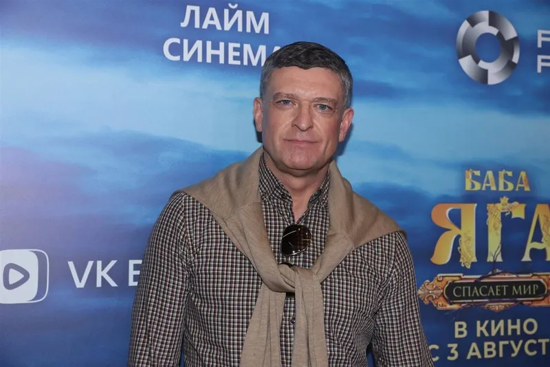 Сергей Комаров