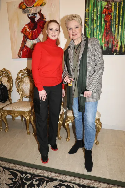 Елена Катина, Маргарита Суханкина