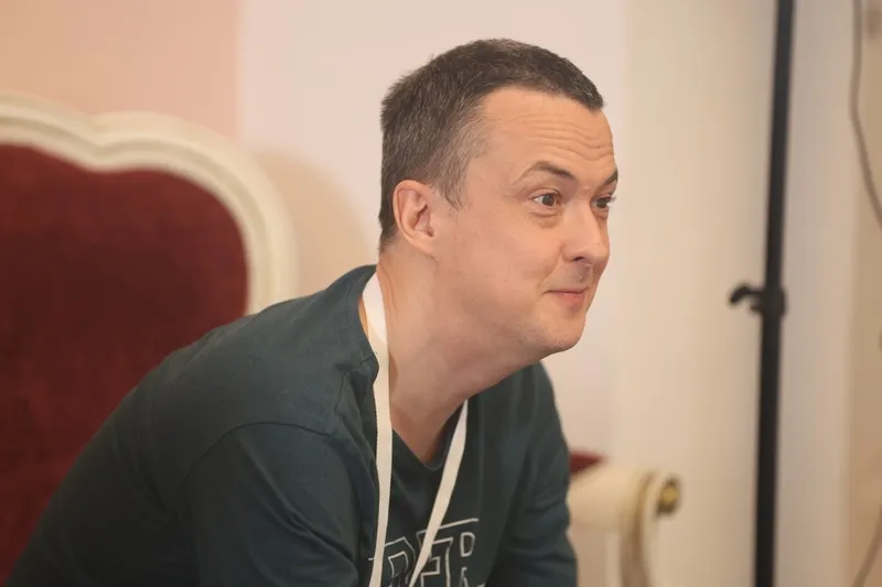 Лев Наумов