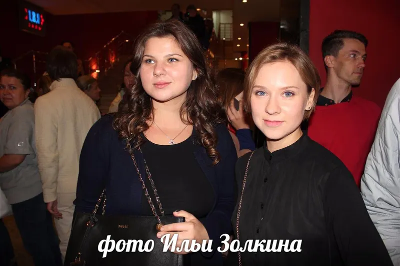 актрисы Юлия Серина и Надежда Лумпова