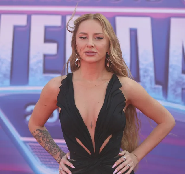 Анна Asti