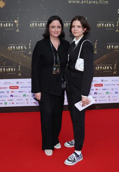 Екатерина Соломатина с дочерью