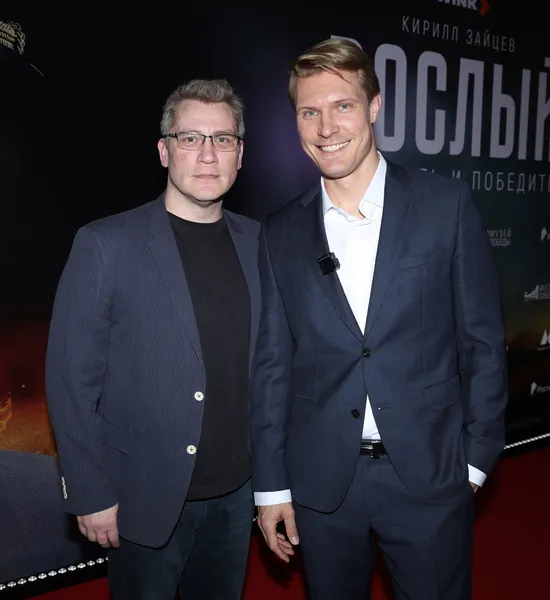 Премьера сериала "Рослый"