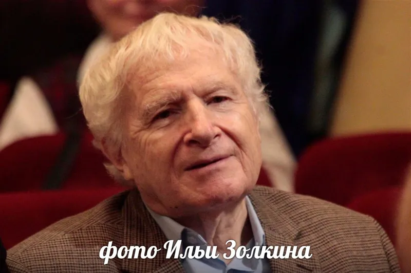 актер Виктор Тульчинский