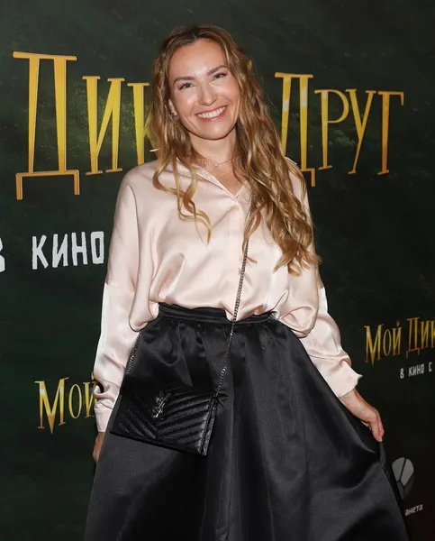 Юля Александрова