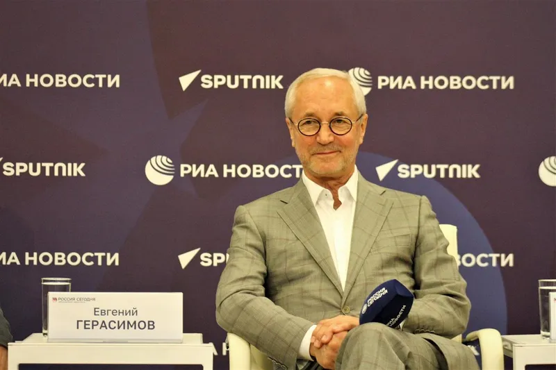 Пресс-конференция к 130-летию со дня рождения Владимира Маяковского.