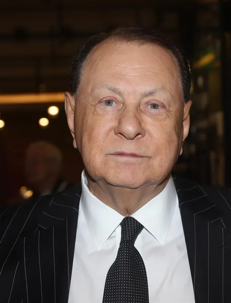 Марк Варшавер