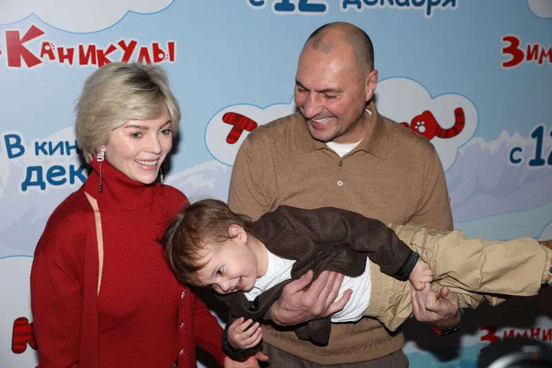 Елена Николаева, Игорь Вдовин с сыном