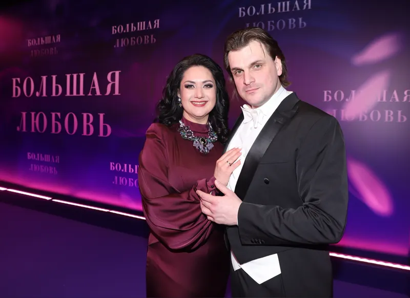 Агунда Кулаева, Константин Чудовский
