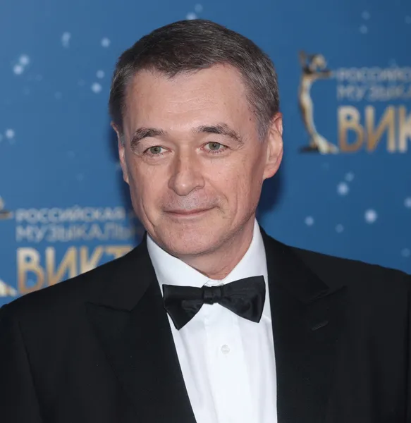 Юрий Костин