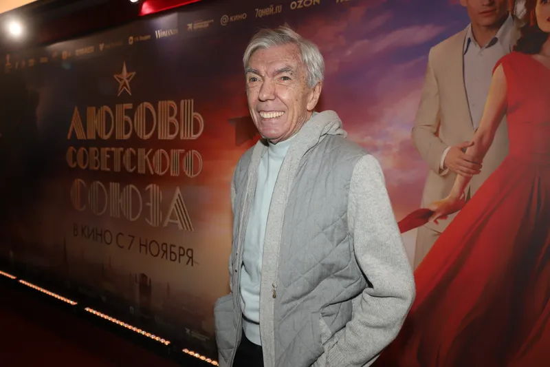 Юрий Николаев