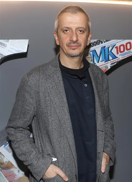 Константин Богомолов