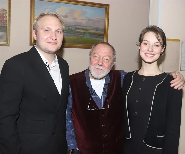 Иван Захава, Владимир Иванов, Полина Рафеева