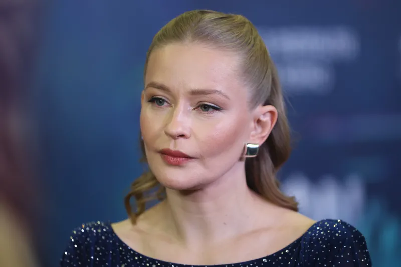 Премьера фильма "ON и Она"