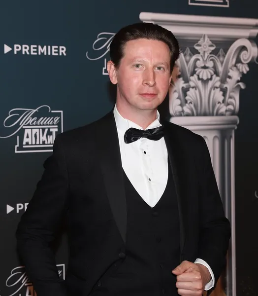 Дмитрий Лысенков