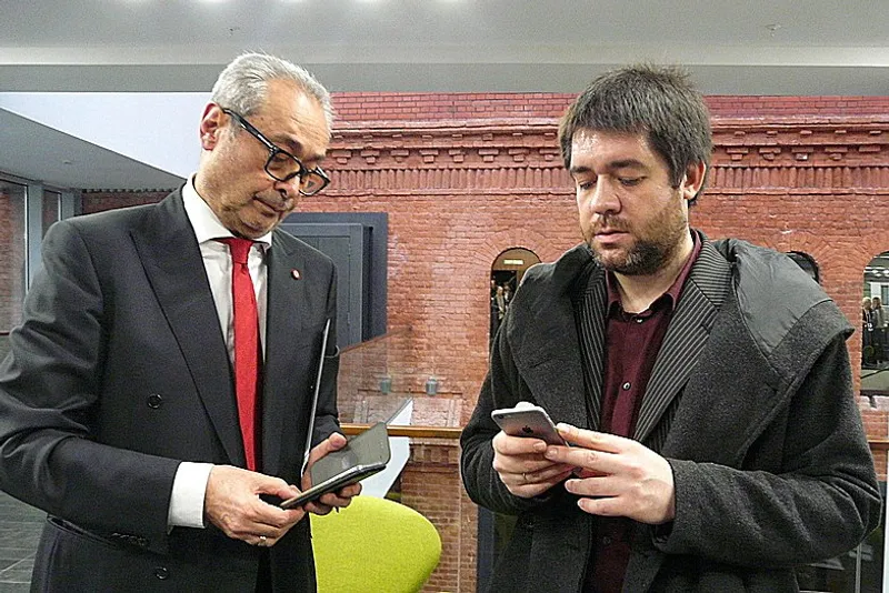 Народный артист России Валерий Фокин (слева)