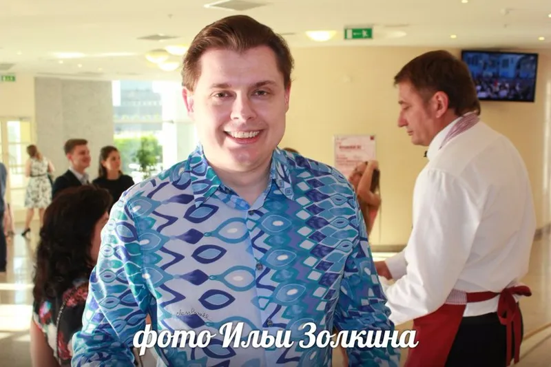 актер, режиссер и телеведущий Евгений Понасенков