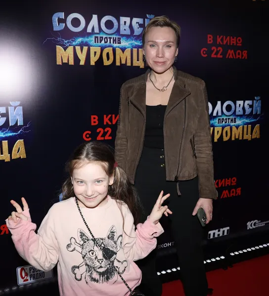 Дарья Екамасова с дочерью Варварой