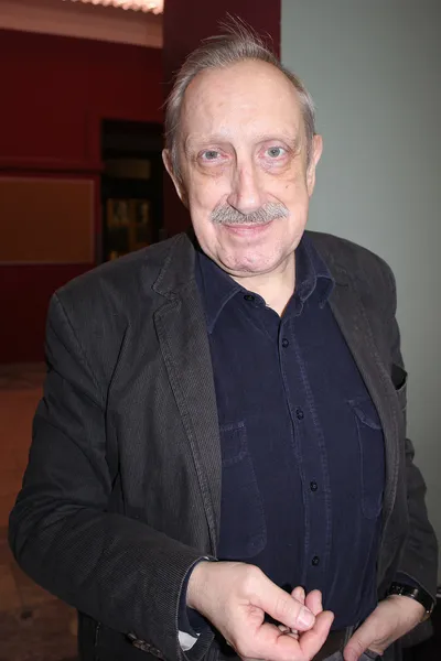 актер Николай Аверюшкин