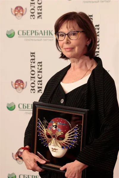 Народная артистка России Евгения Симонова