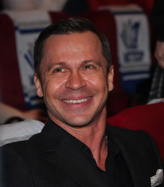 актер Павел Деревянко