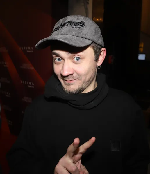 Назар Сафонов