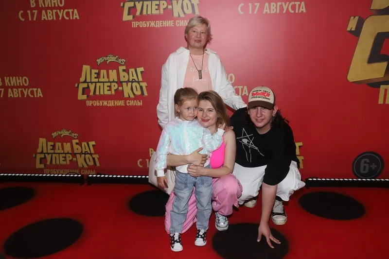 Премьера анимационного фильма "Леди Баг и Супер-Кот: Пробуждение силы"
