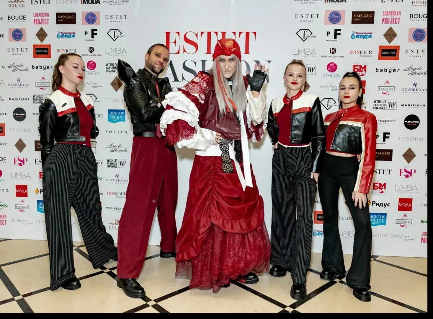 Estet Fashion Week 2025: итоги 28-го сезона международной Недели моды, прошедшей в Москве.