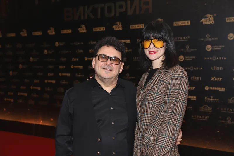 Игорь Саруханов с супругой