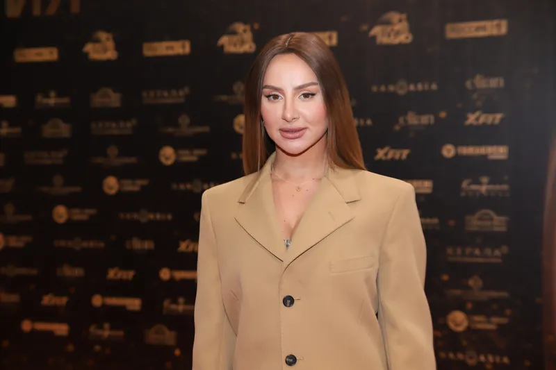 Анна Asti