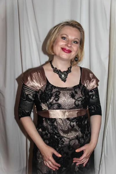 актриса, певица Ирина Епифанова