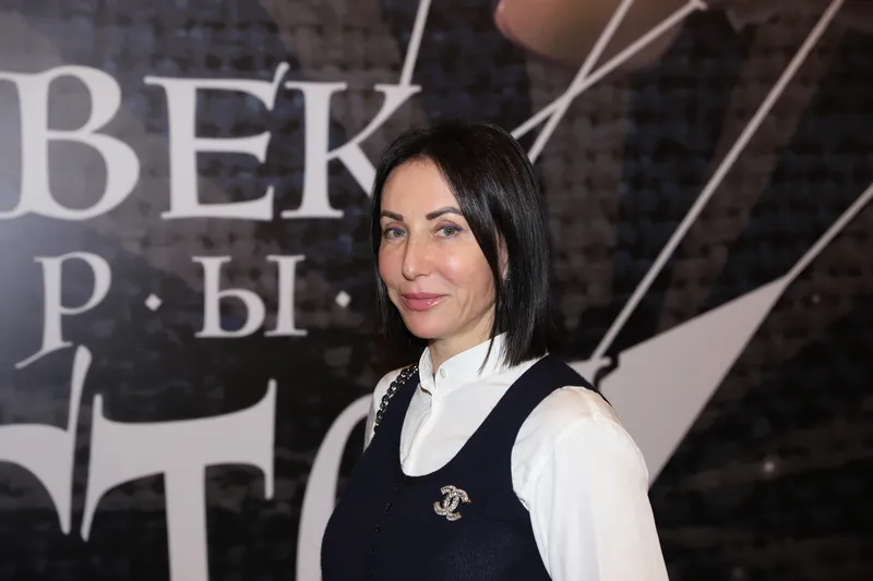 Алика Смехова