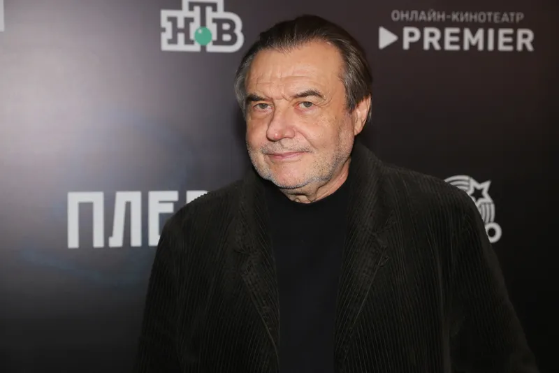 Алексей Учитель